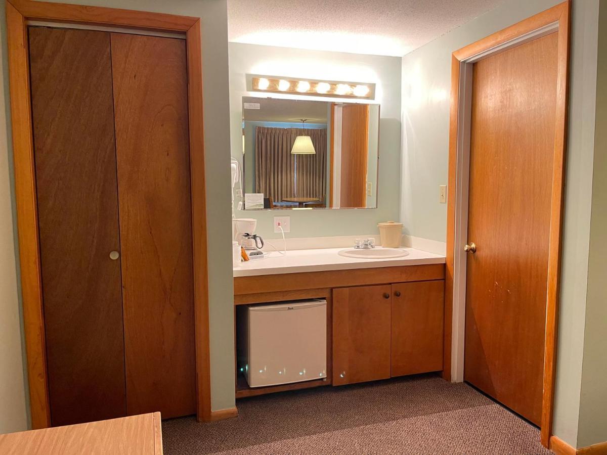 Viking Shores Motor Inn Eastham Eksteriør bilde