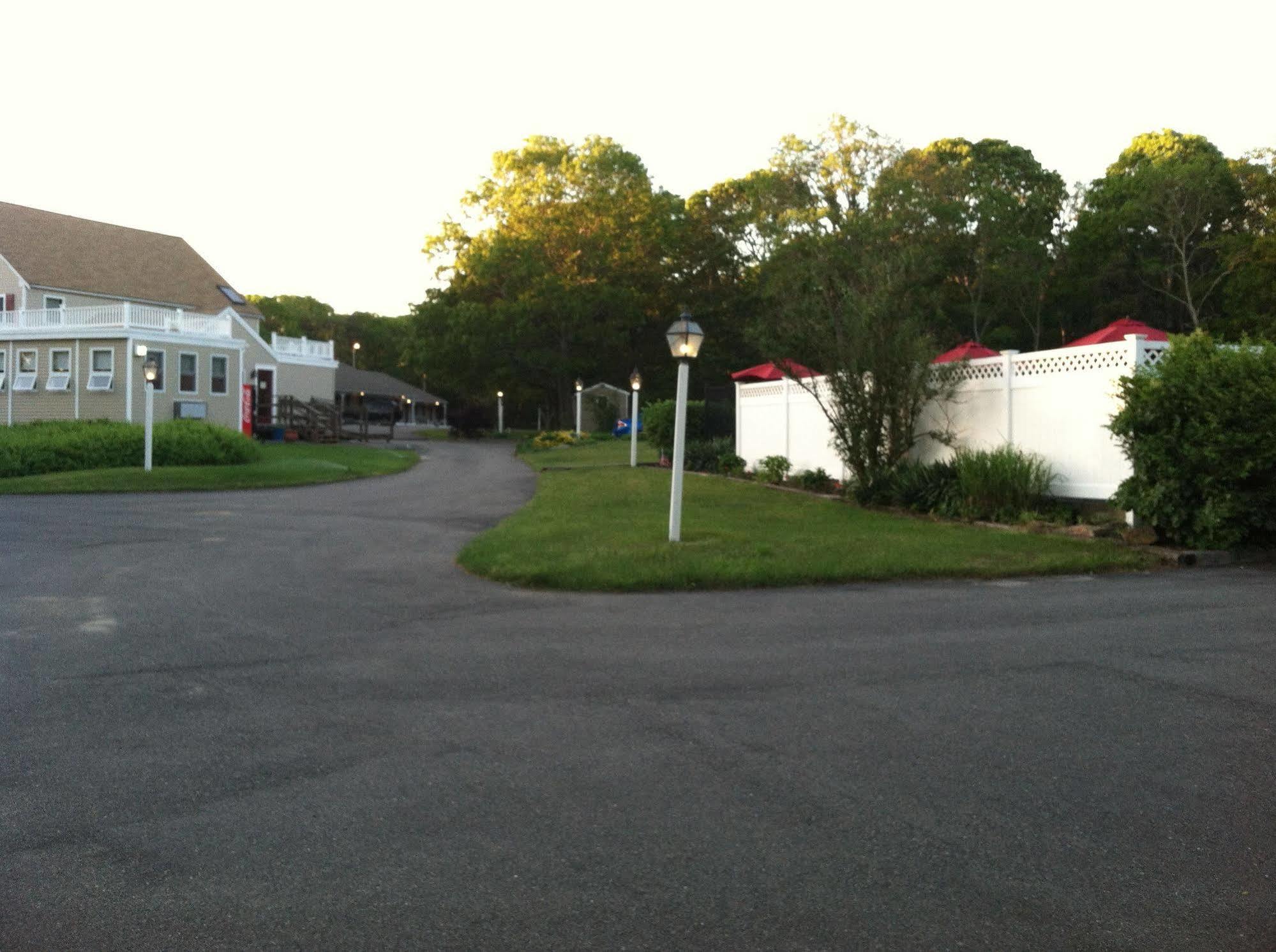 Viking Shores Motor Inn Eastham Eksteriør bilde